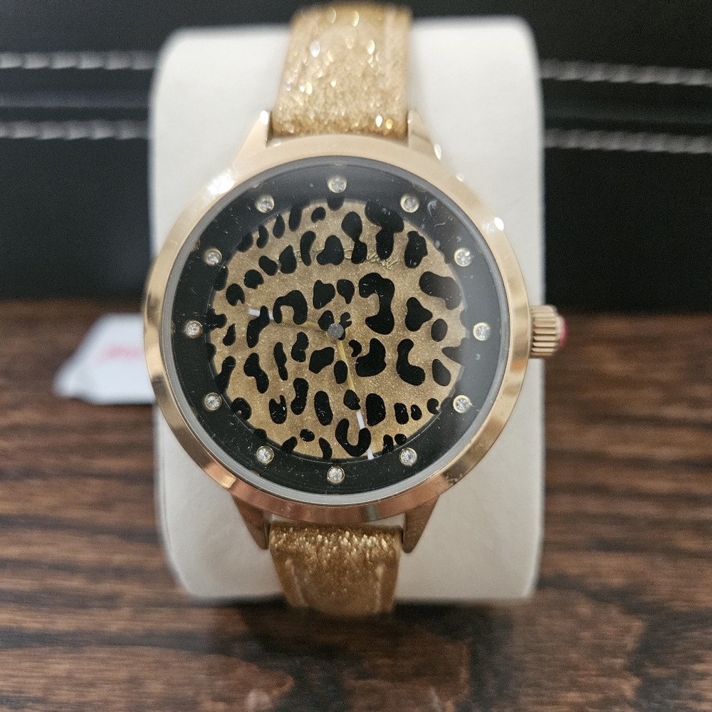 BETSEY JOHNSON Women's Watch Animal Print Dial Gold/gold Band NWT